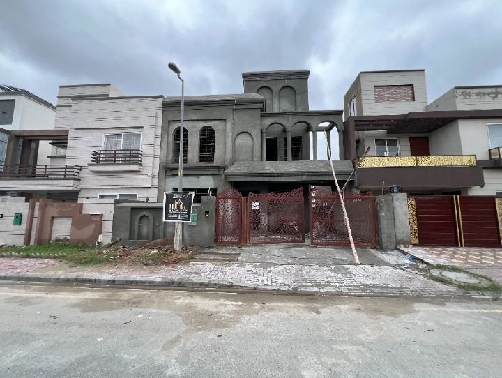 10-Marla-Project-Northern-Block-Bahria-Orchard-Lahore-1