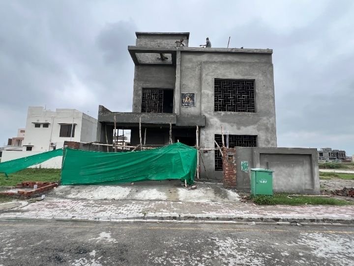 10-Marla-Project-Tauheed-Block-Bahria-Town-Lahore