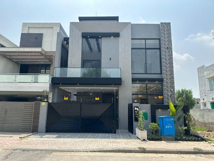 8 marla turnkey construction